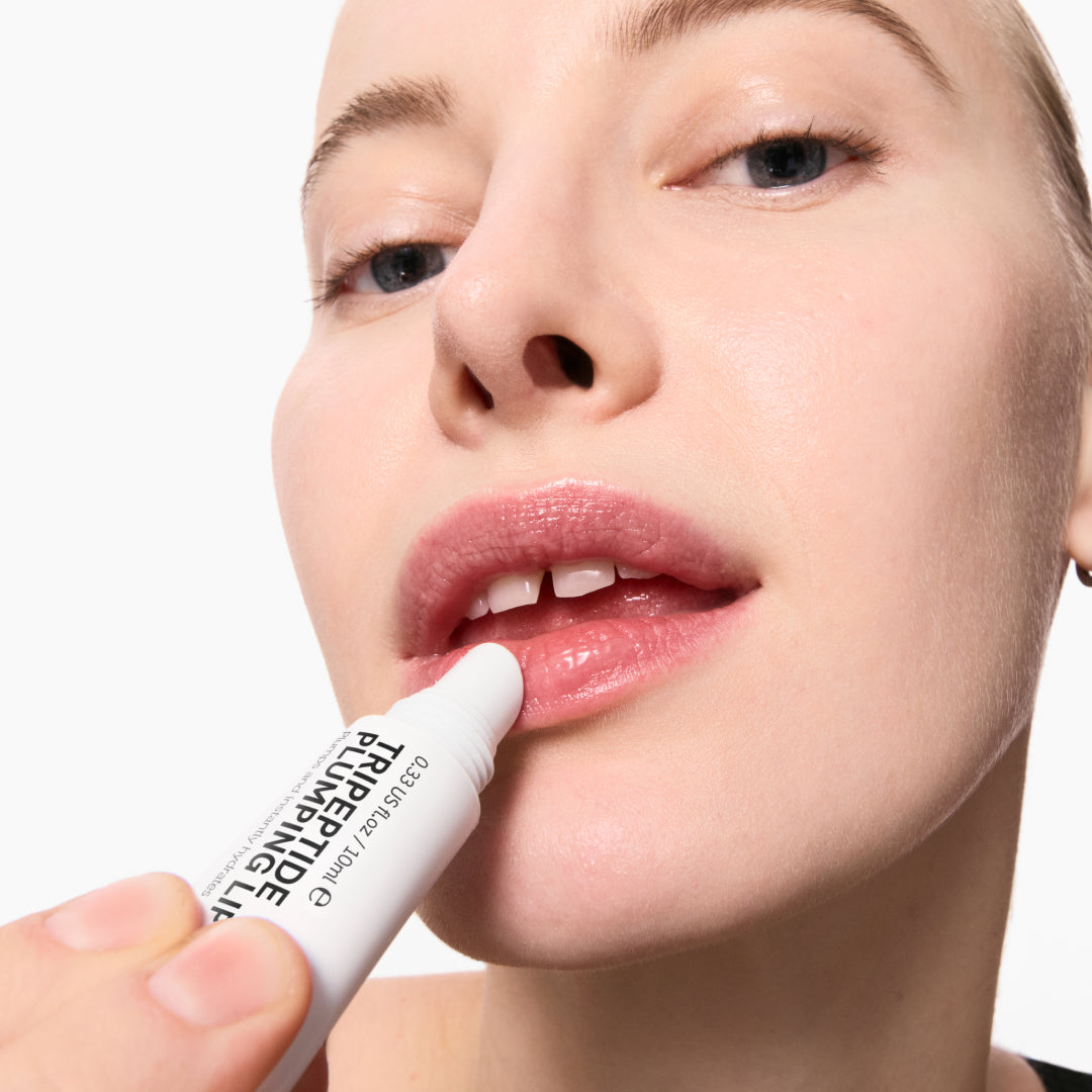 lip-plumping-duo-r9 Model01_270e8b98-a2ed-4742-b111-d25555f44100.jpg