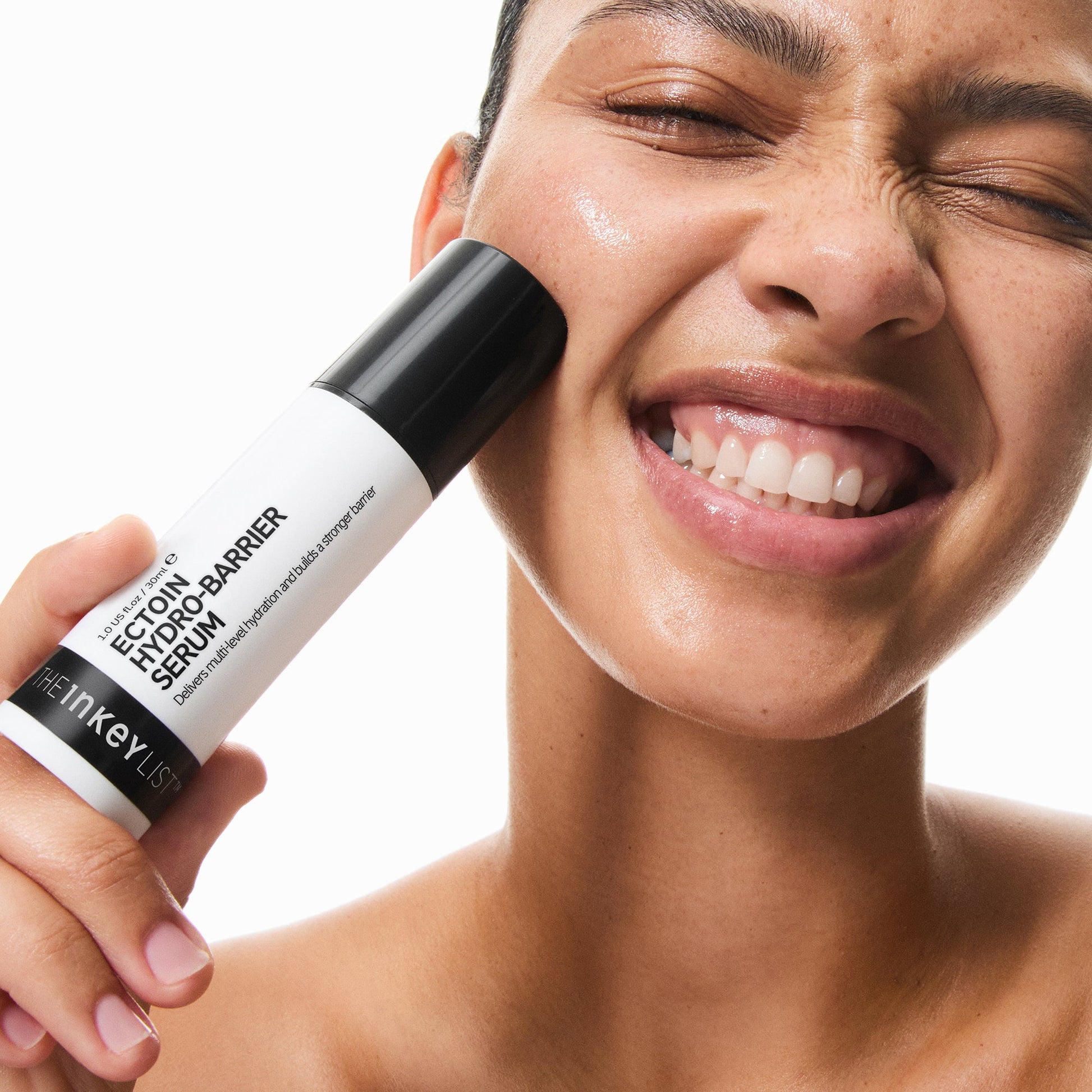 ectoin-hydro-barrier-serum-duo-m5 Omega50_Model_2000x2000_51d34848-519c-4045-b288-30216504f8ba.jpg